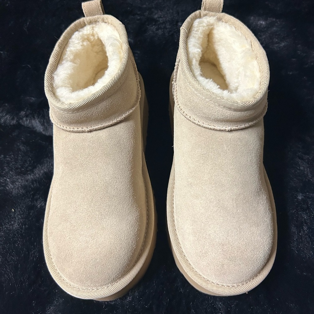 UGG Kids Cream Plush Lined Boots